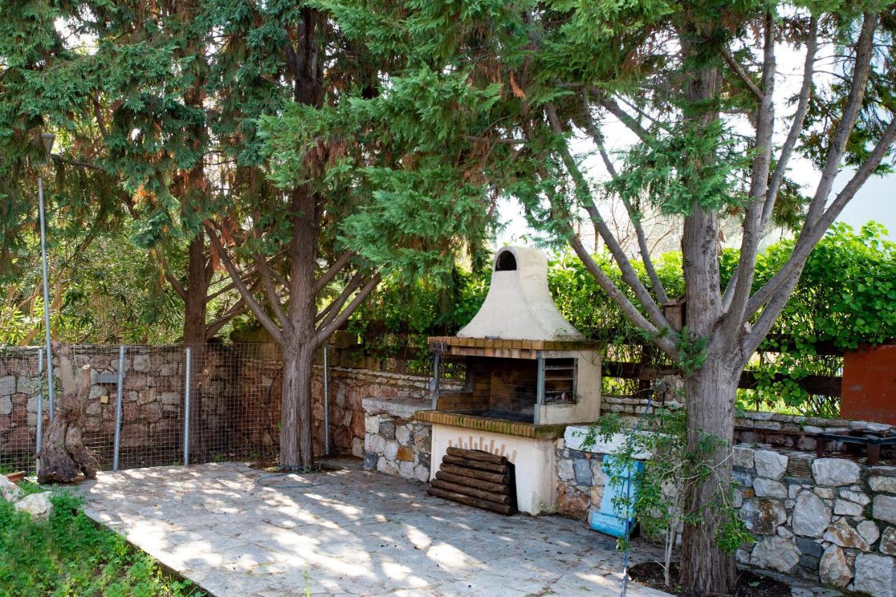 Villa Astravi Ialysos  Buitenkant foto